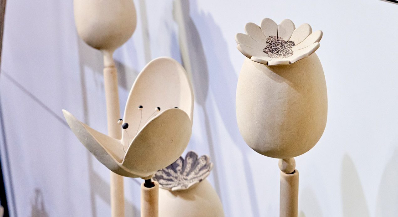 Fleurs en c&eacute;ramique Marion Pruneau